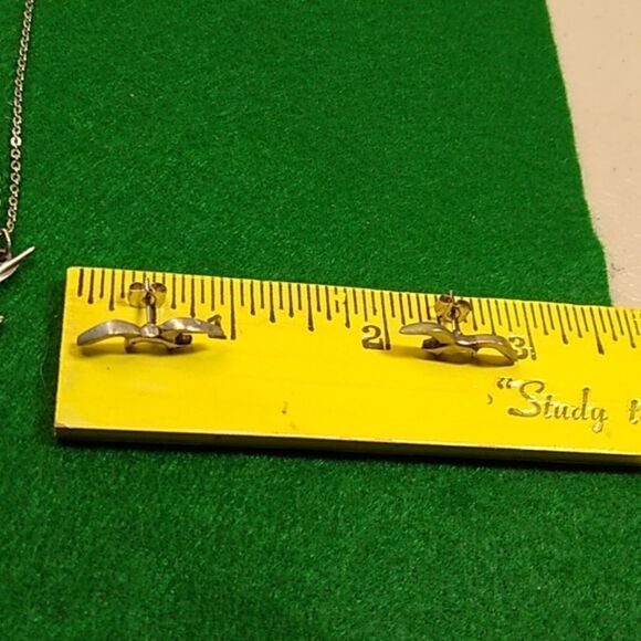 Flying Sea Bird Tern Silver tone metal Necklace and Earrings Nautical - Picture 8 of 9